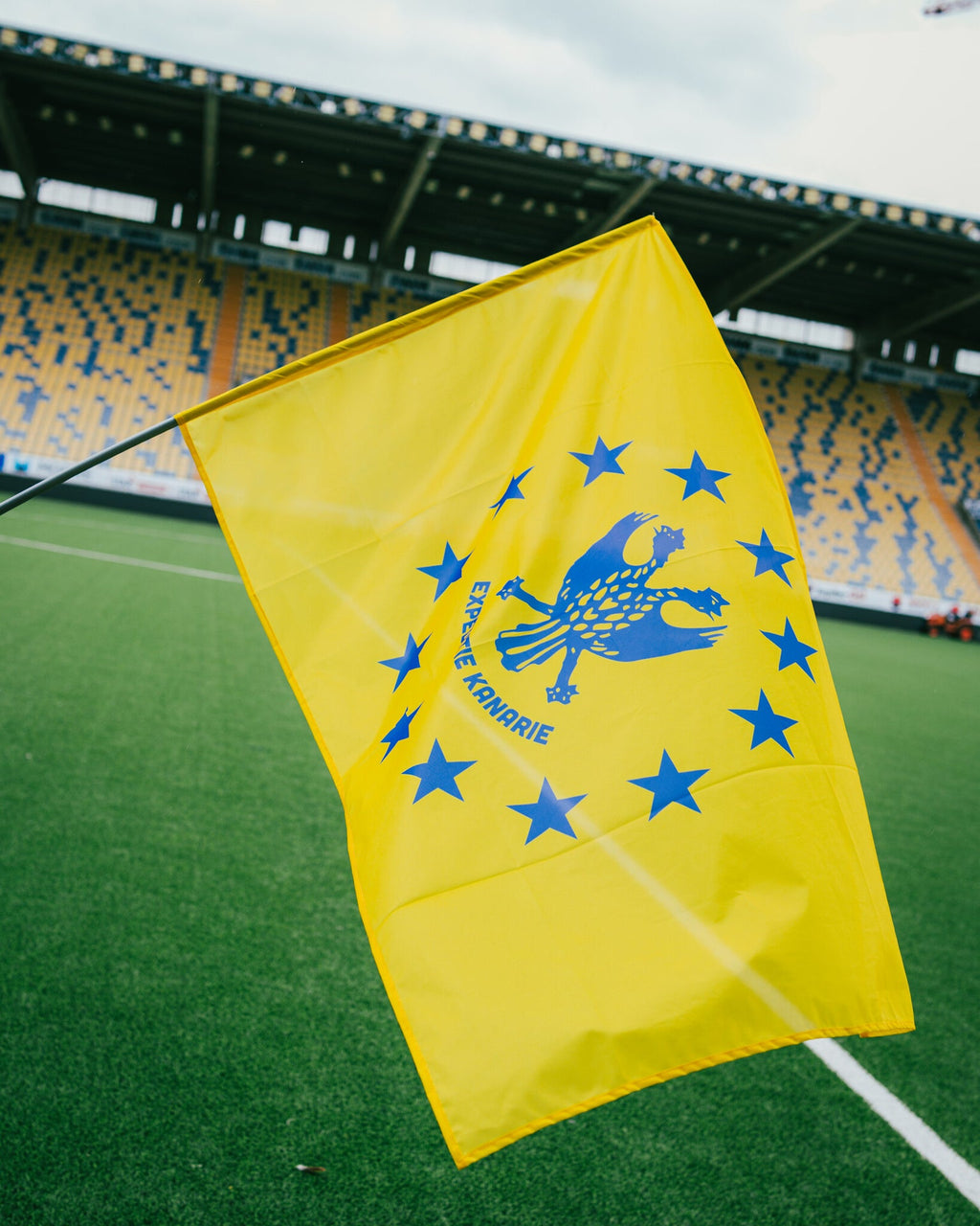 Vlag 'Expeditie Kanarie' - STVV
