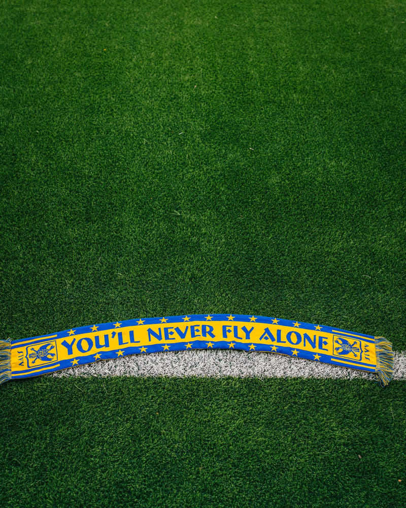Europese sjaal 'you'll never fly alone' - STVV
